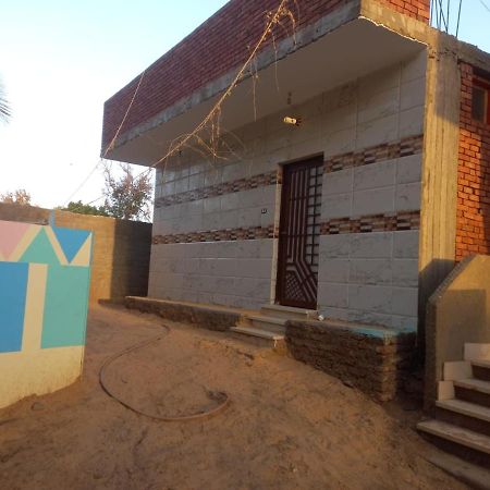 Eka Dolli Elephanten Asuán Exterior foto